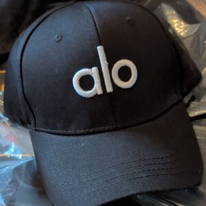 ALO Yoga Off Duty Cap
